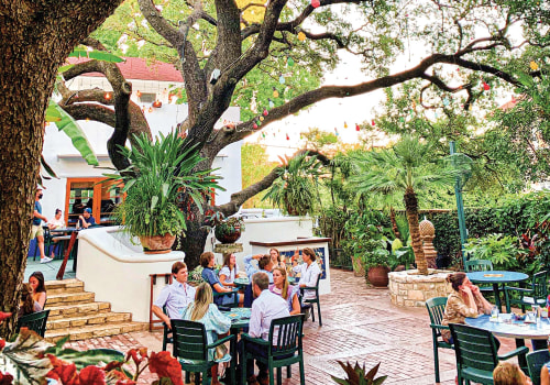 The Best Outdoor Dining Experiences in Central Texas